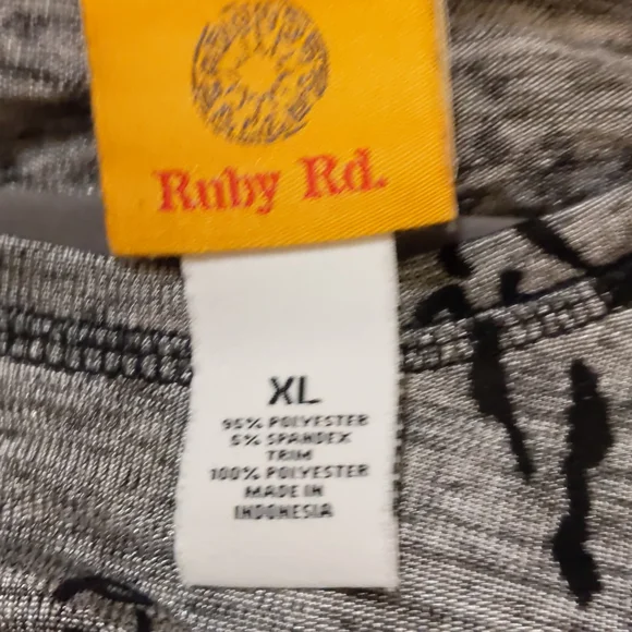 Ruby Rd. Tunic size XL - Picture 9 of 10